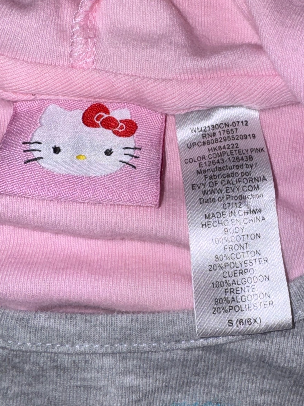 Hello Kitty sequin shirt jacket - Picture 13 of 13